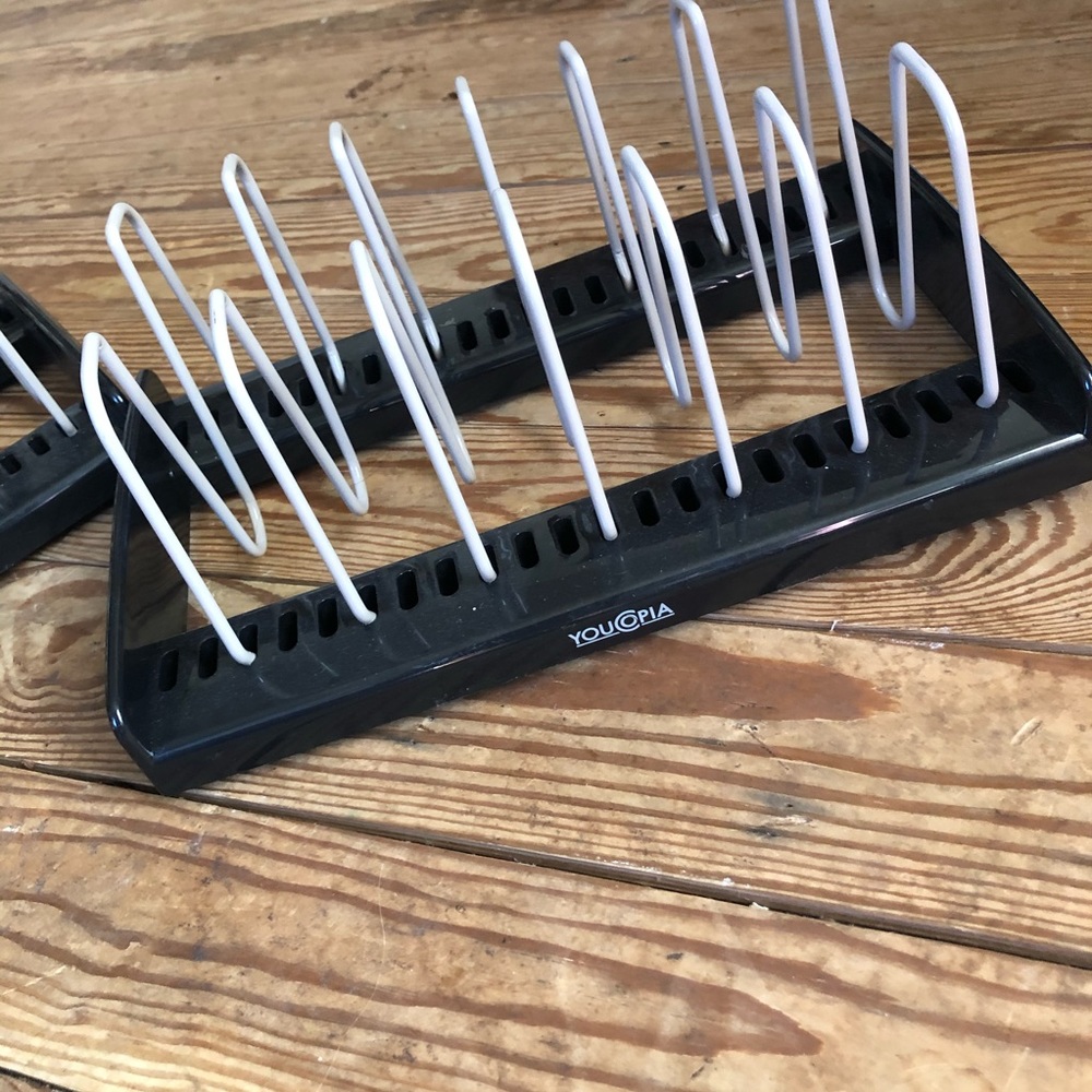 Kitchen Ware - Picture 2 of 3